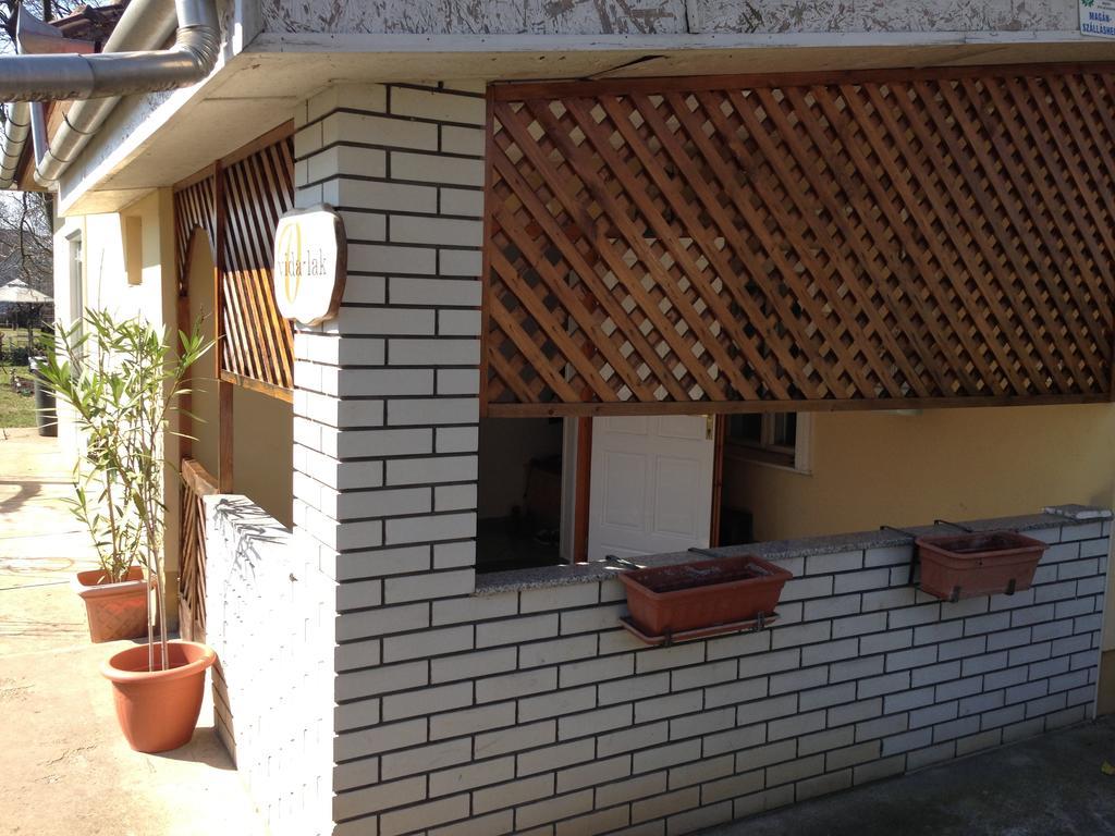 Vida-Lak Villa Berekfürdő Oda fotoğraf